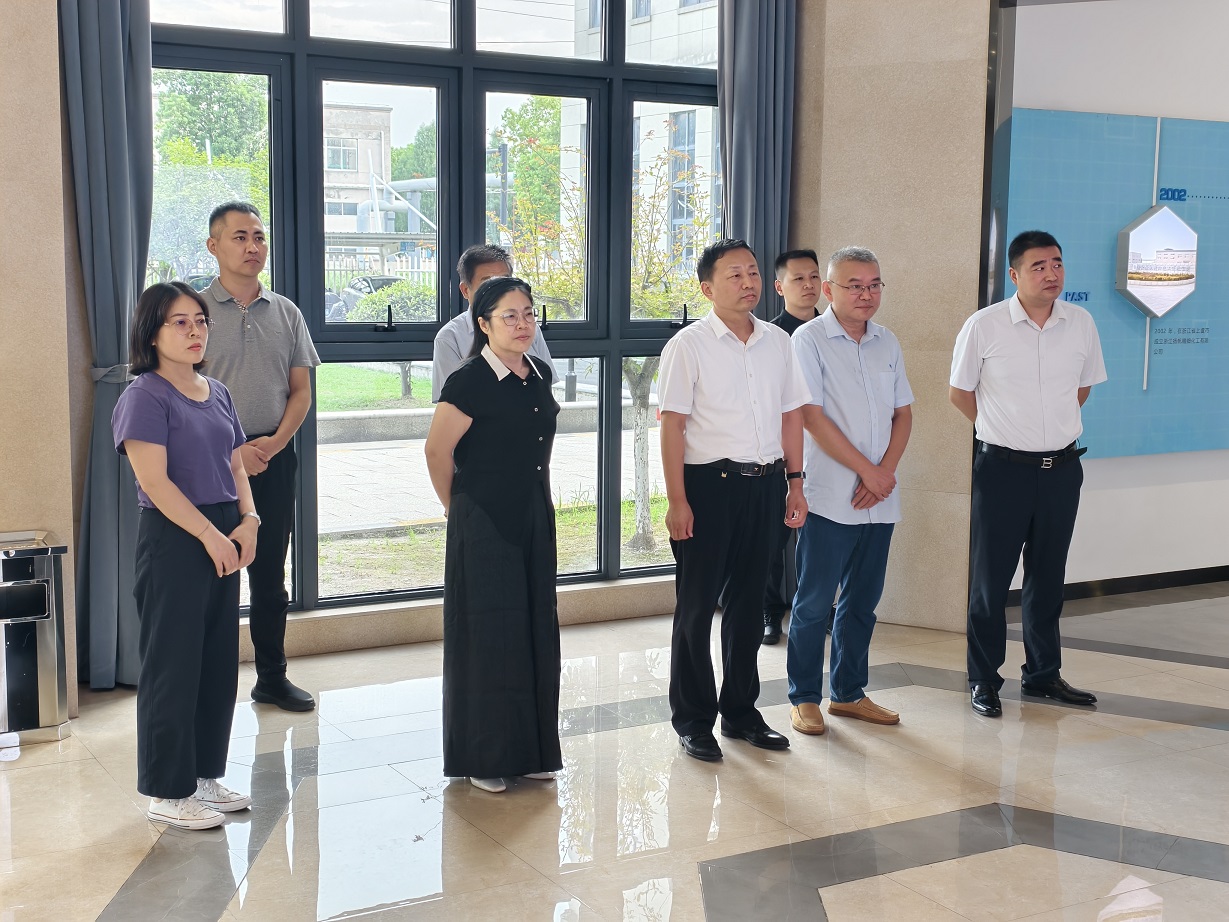 山東省菏澤市發(fā)改委領(lǐng)導蒞臨揚帆新材料參觀調(diào)研